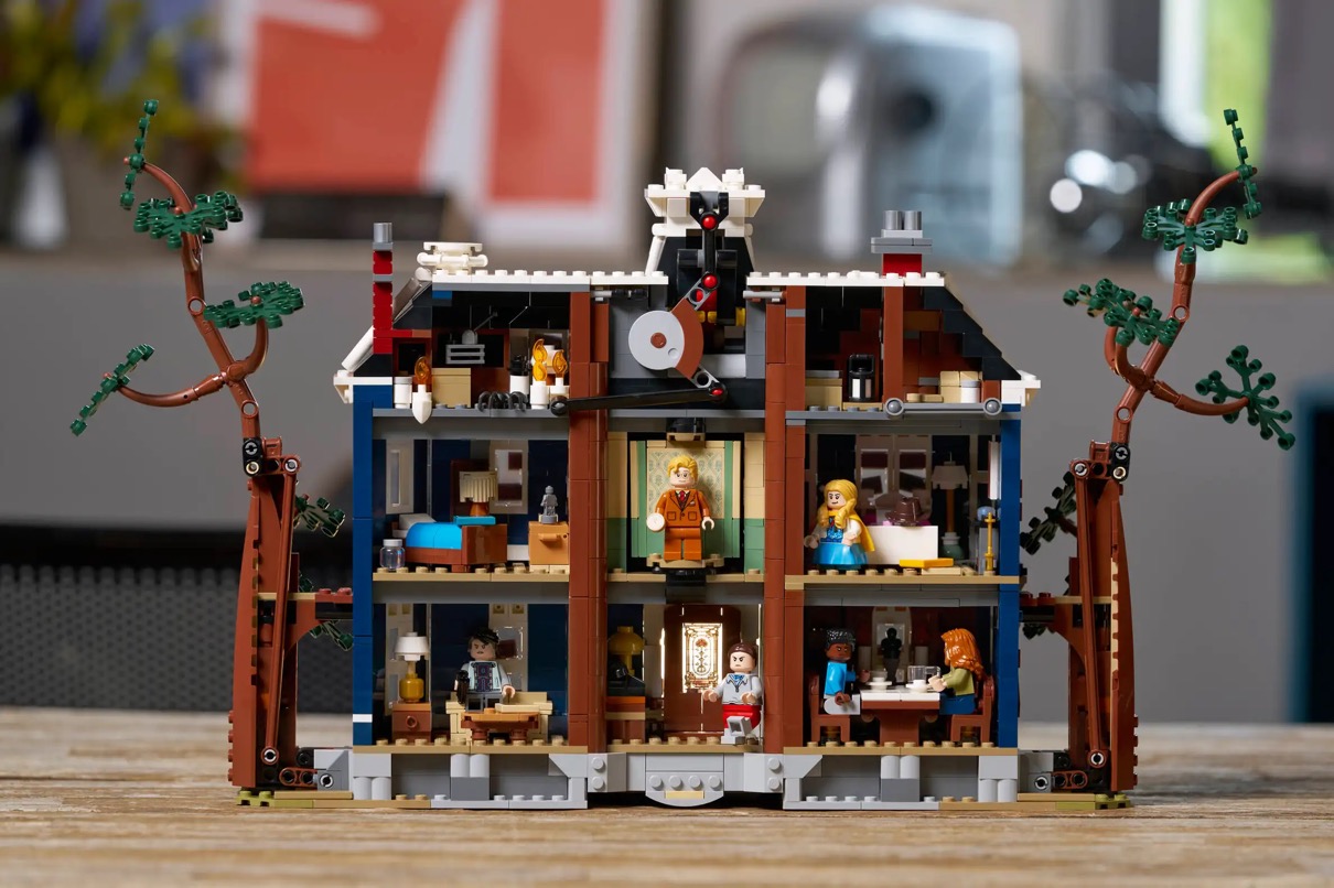 LEGO樂高 × Stranger Things怪奇物語:「克里爾家」玩具聯名