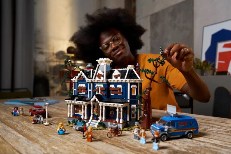 LEGO樂高《11370 怪奇物語:克里爾家》