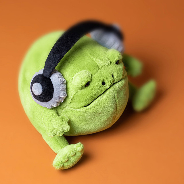 Jellycat 聖誕版 Ricky Rain Frog