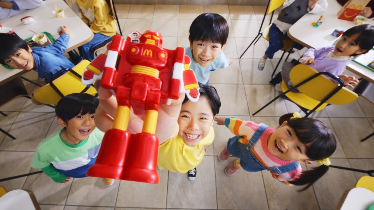 康達姆機器人與麥當勞世界觀結合