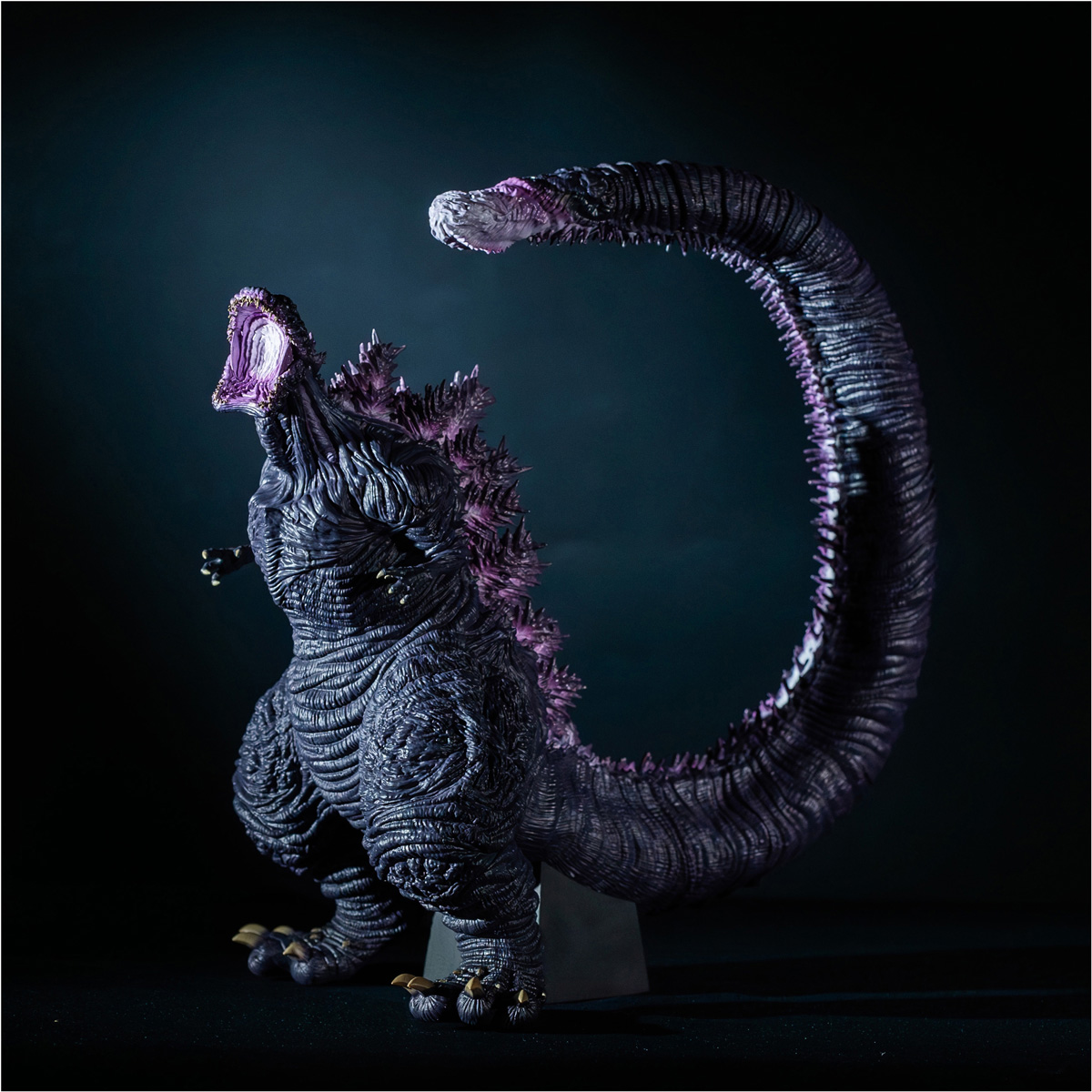 《新·哥吉拉》「怪獣咆哮撃XL」高規抽選版