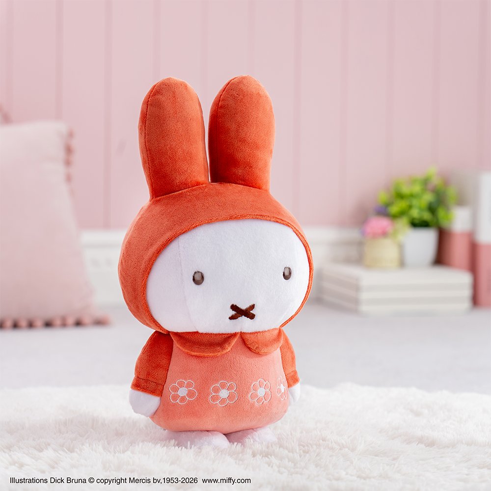 TAITO賞《Miffy 米飛兔》Pastel Flower Collection 春季抽選 A賞:米飛兔特大尺寸絨毛玩偶 紅色花卉圖樣洋裝 Ver.