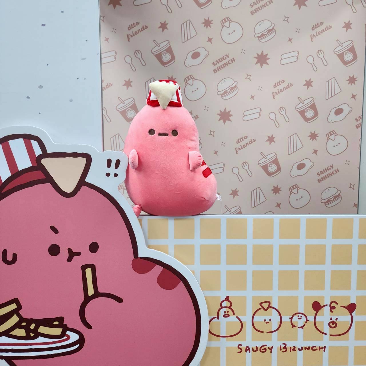 《dtto friends》西門地下市快閃店 Saugy 腸太郎 20CM絨毛玩偶