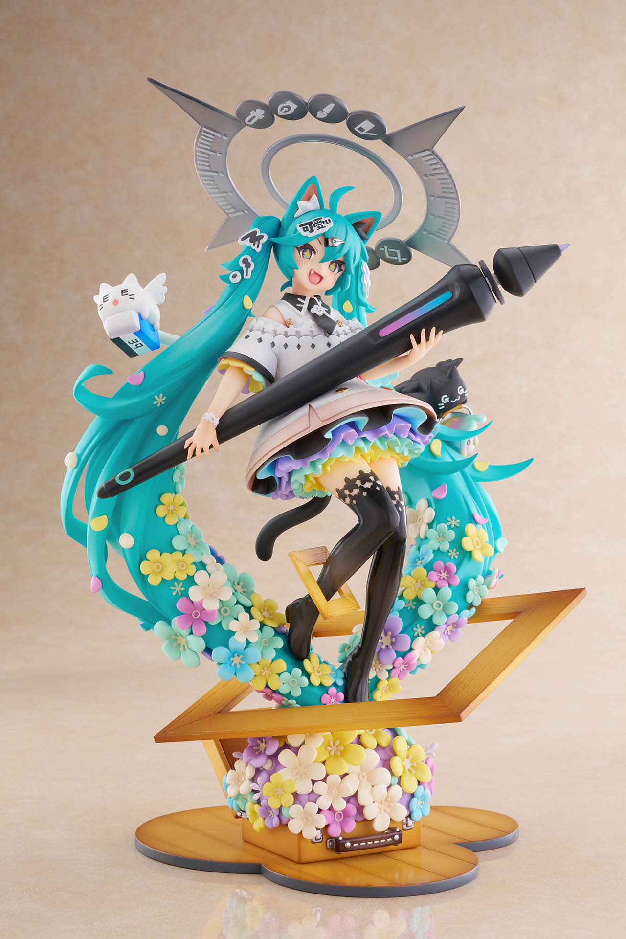 TAITO GEAR&GOODS《初音未來》1/7比例「繪畫ver.