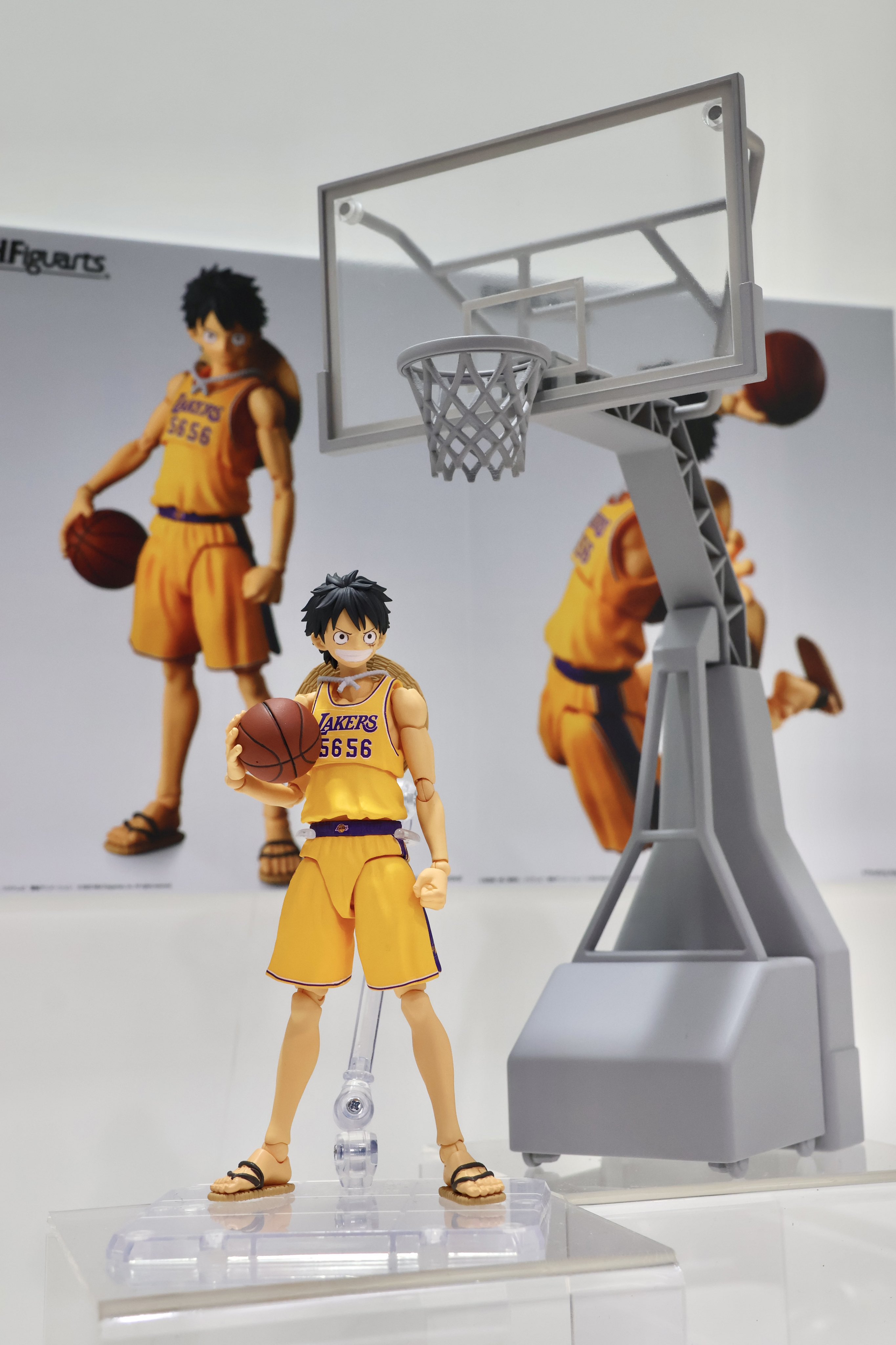 《ONE PIECE 海賊王》× NBA魯夫公仔聯名