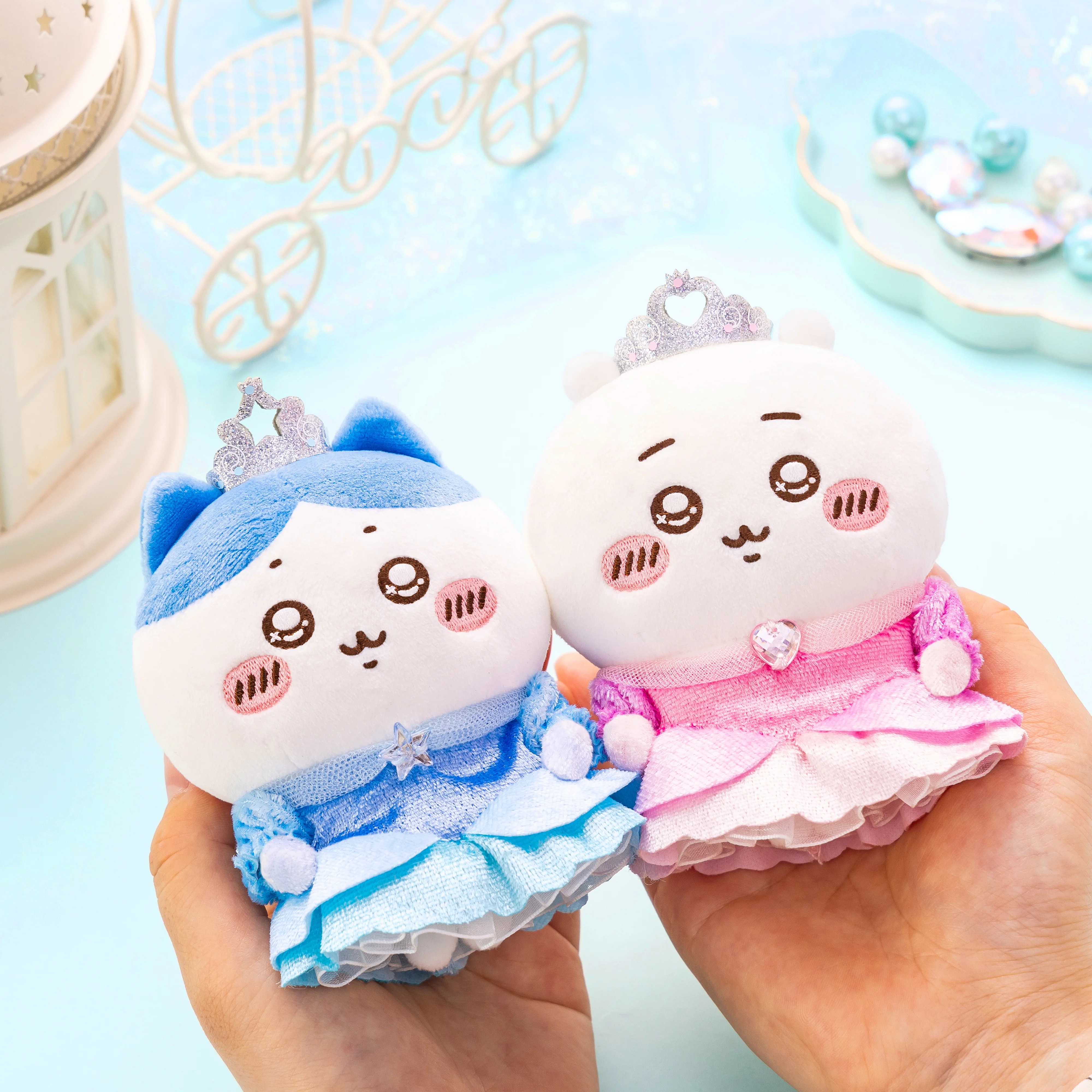 《Chiikawa吉伊卡哇》吉伊卡哇&小八貓公主造型絨毛玩偶