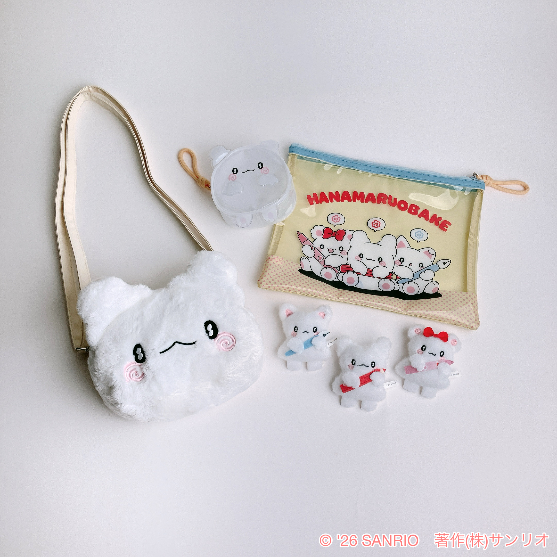 三麗鷗《Hanamaruobake小幽靈花丸》朋友系列新品 小幽靈花丸 三角色絨毛胸針組、臉型斜背包、透明收納包組