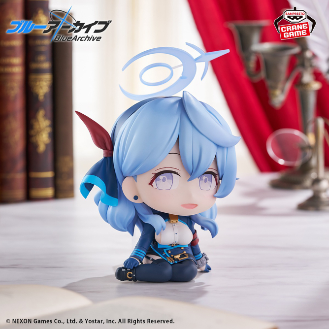 BANDAI SPIRITS蔚藍檔案坐姿模型