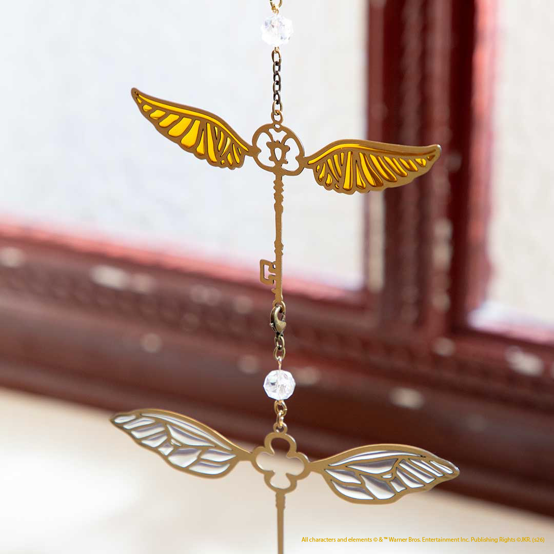 「Harry Potter - Mahou Dokoro」台灣1號店《哈利波特:神秘的魔法石》上映25週年新品「太陽捕手 飛行鑰匙」