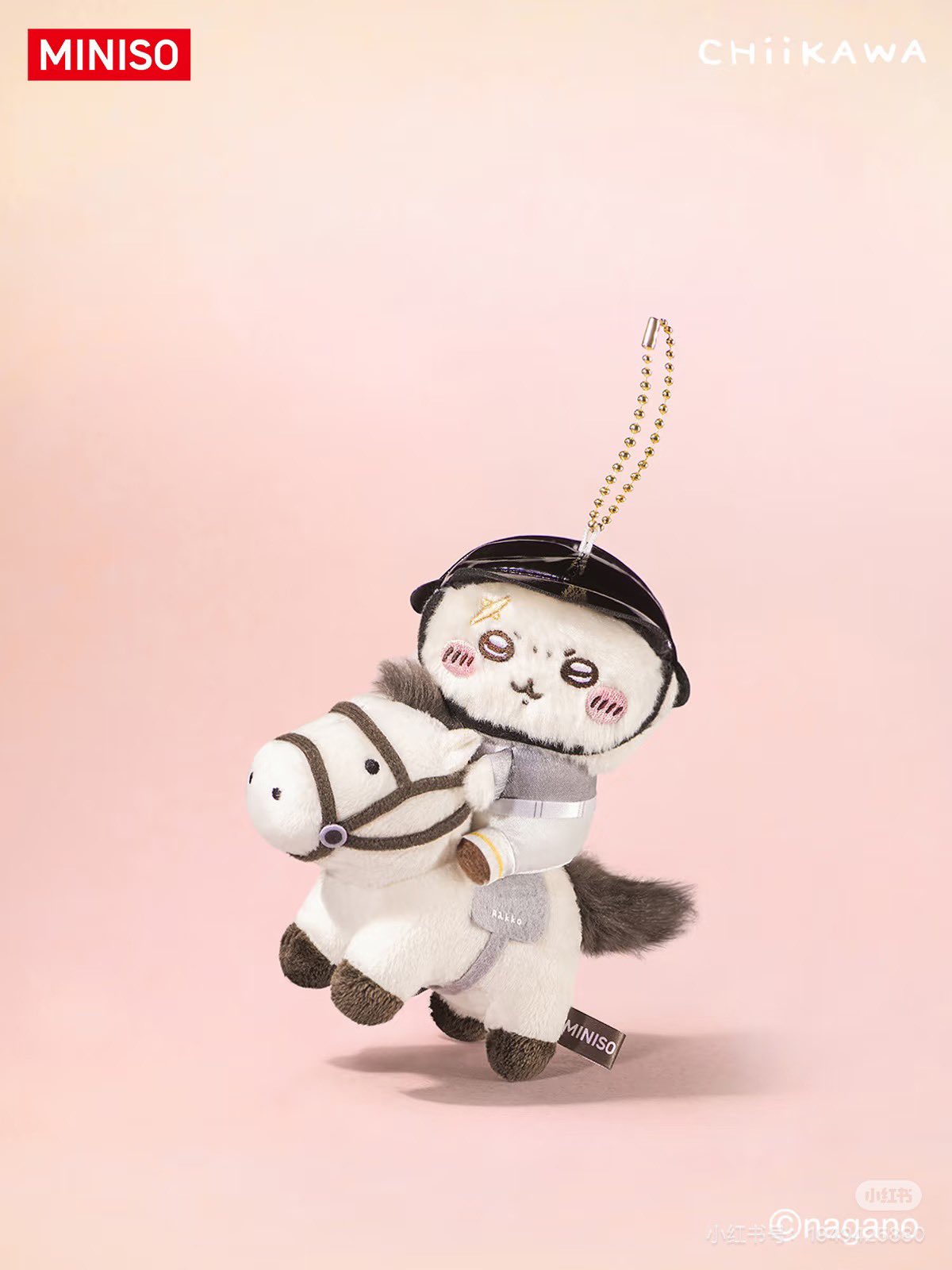 《Chiikawa吉伊卡哇&times;MINISO名創優品》聯名馬術系列 海獺勇者 絨毛吊飾