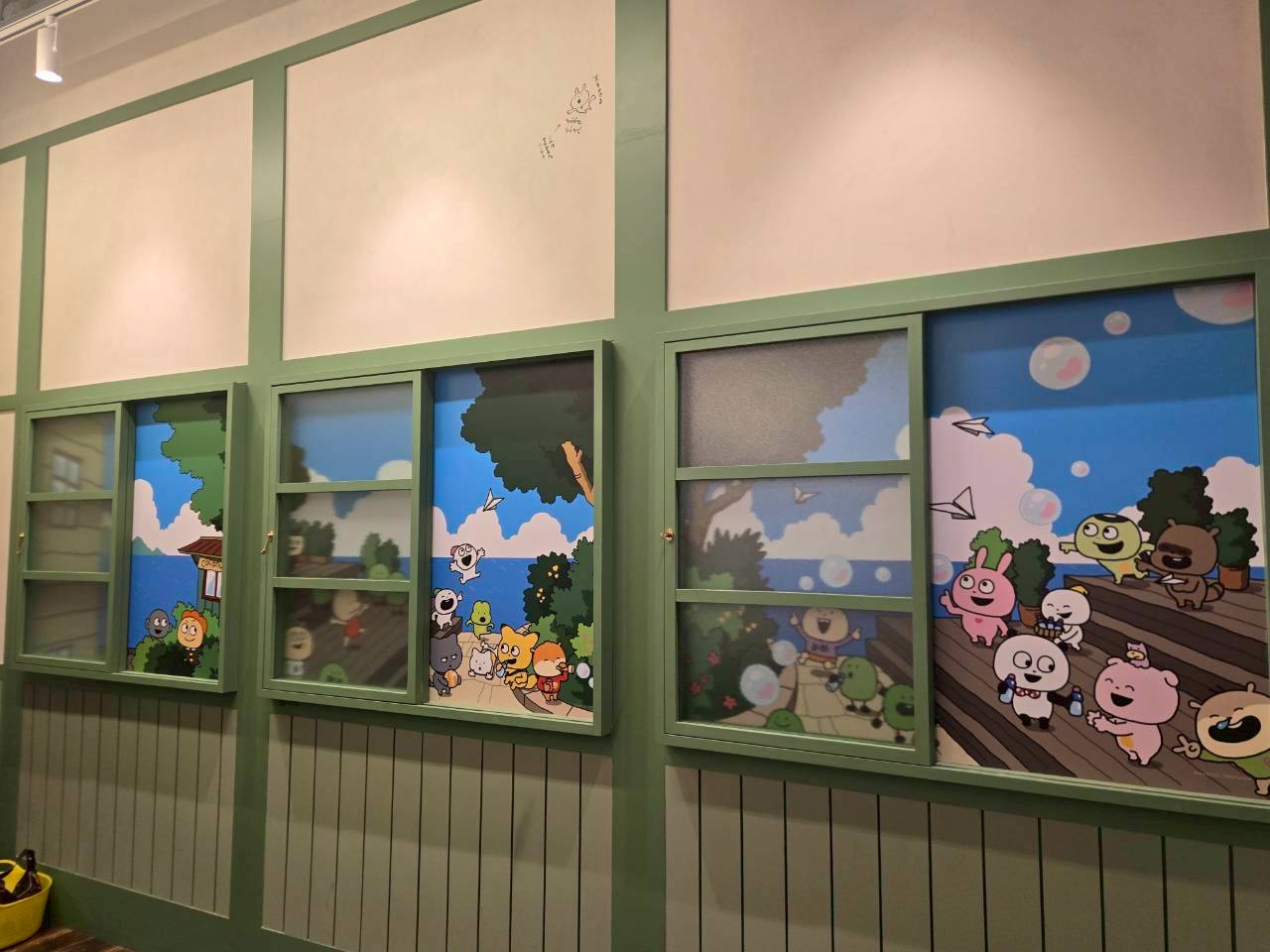 《西村優志購買部》新宿本店 經典昭和校園購買部風格打造