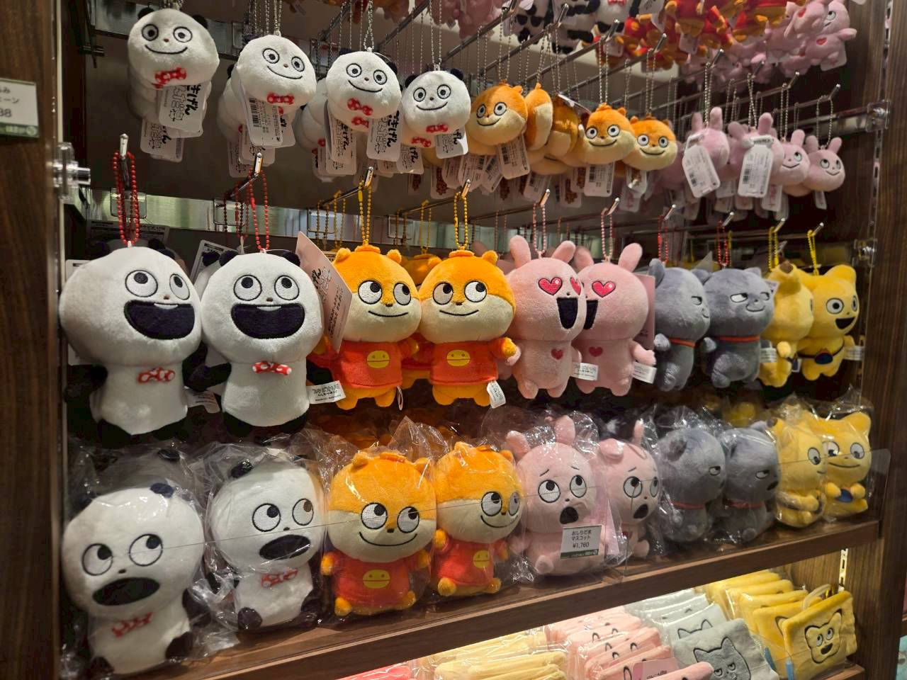 《西村優志購買部》新宿本店 超好打包帶走的『studio UG』人氣角色絨毛吊飾們