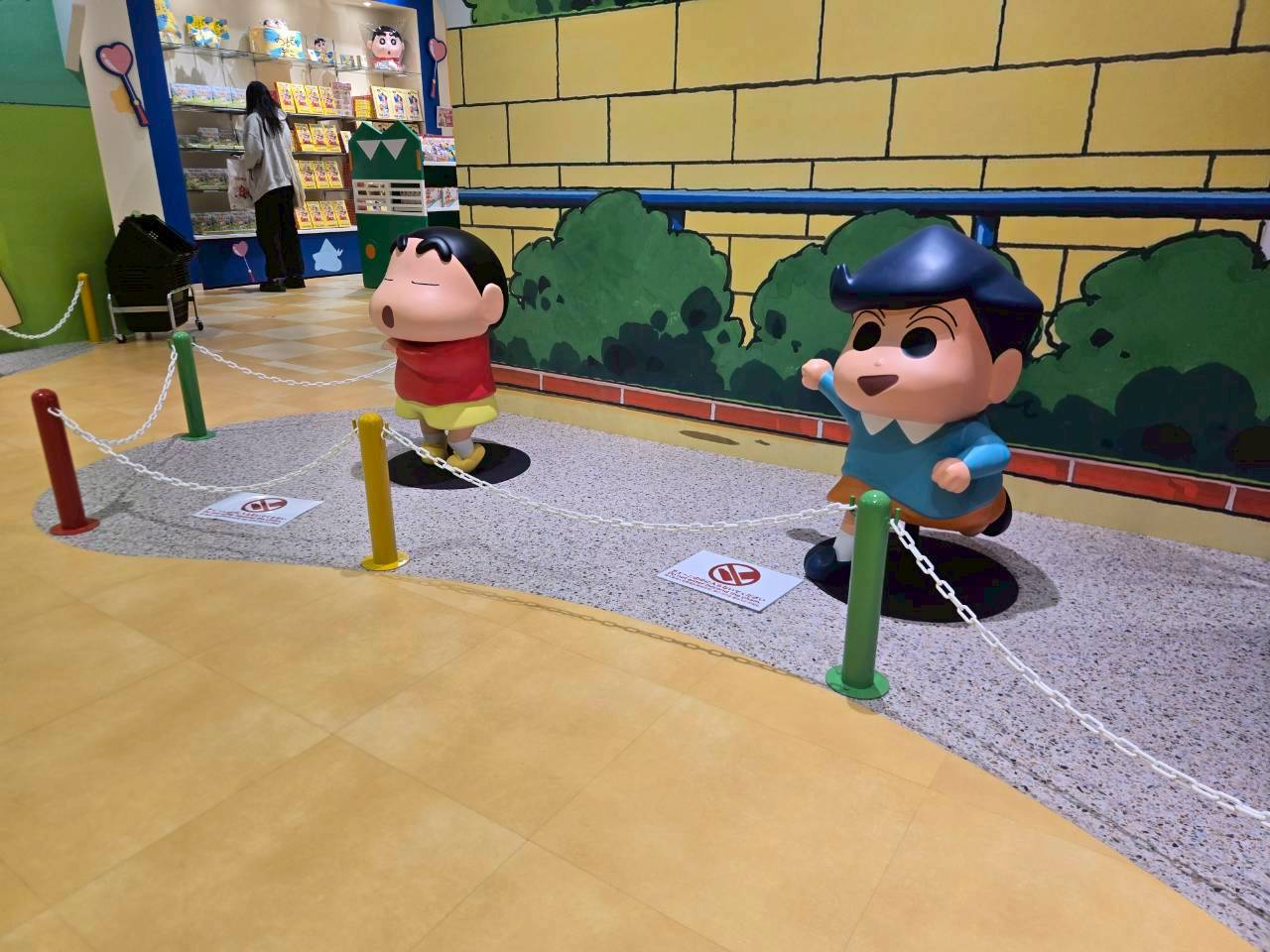 KIDDY LAND 新宿|5樓《蠟筆小新 MoguMogu 世界》常設店