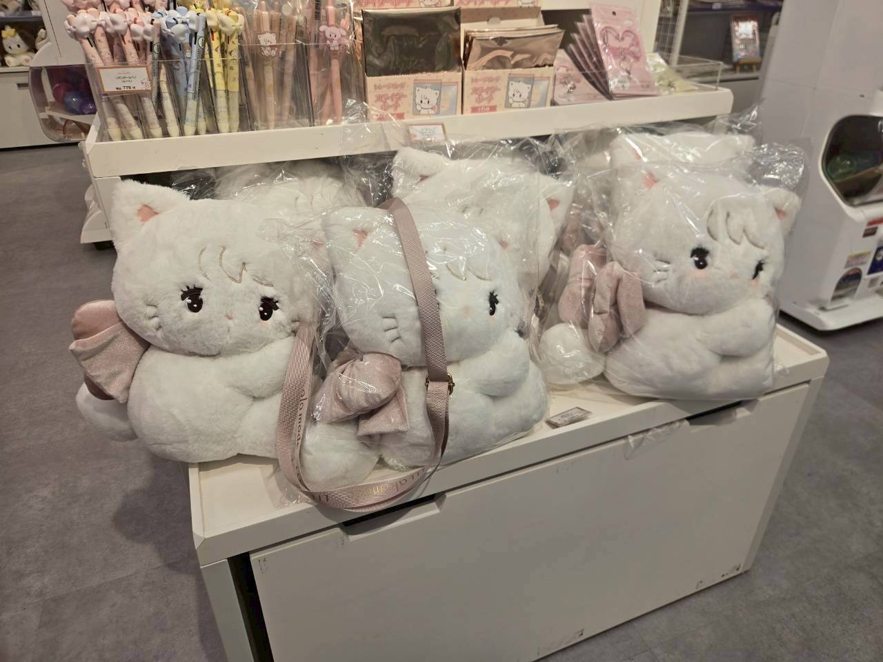 KIDDY LAND 新宿旗艦店|《Lil ala mode》絨毛周邊系列