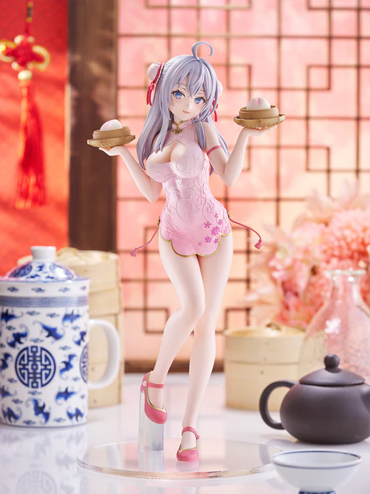 《不時輕聲地以俄語遮羞的鄰座艾莉同學》 TENITOL TALL 中國旗袍 Ver. 系列