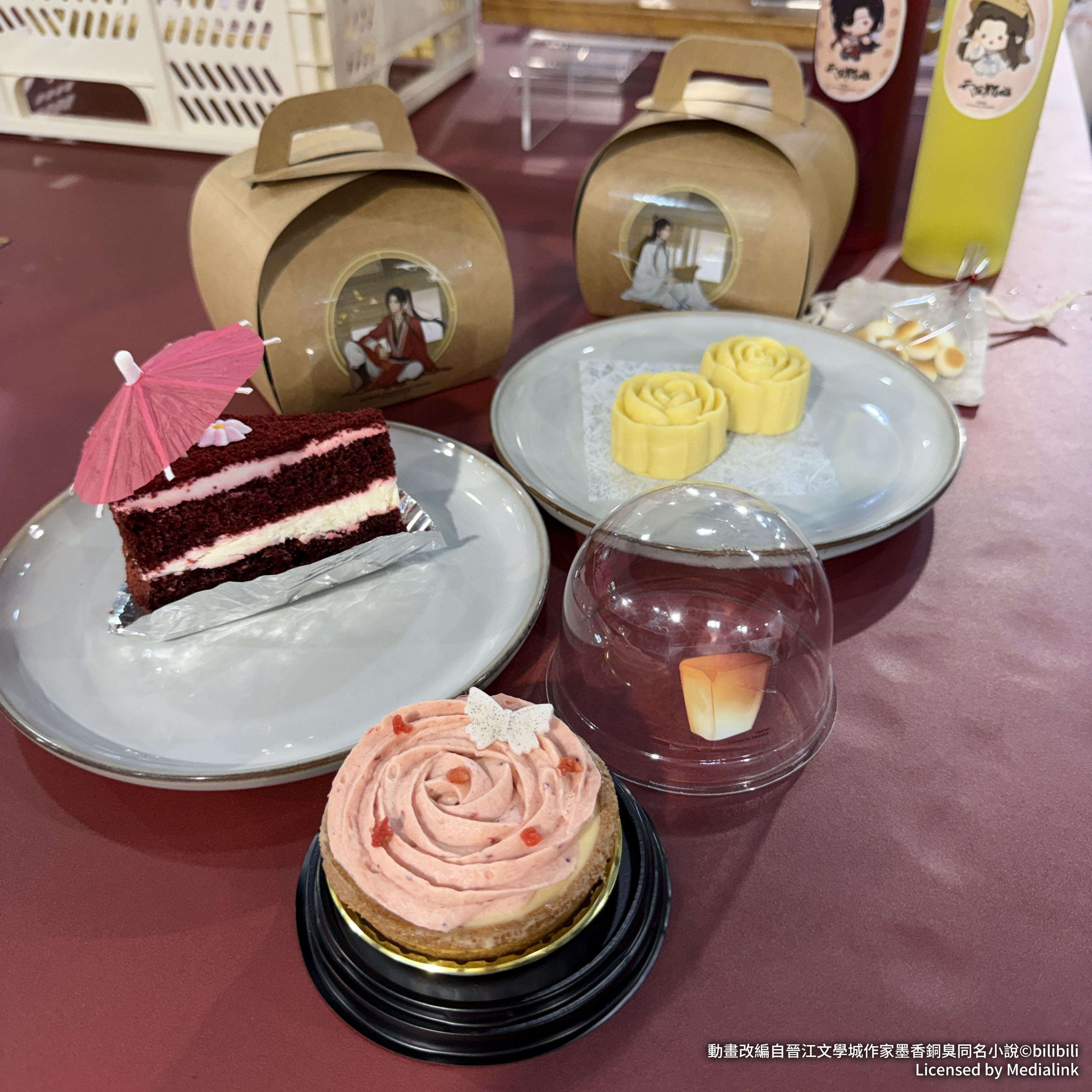 《天官賜福》「天地流光原畫紀念活動」華山快閃店 餐飲區古風特調與精緻甜點美味登場