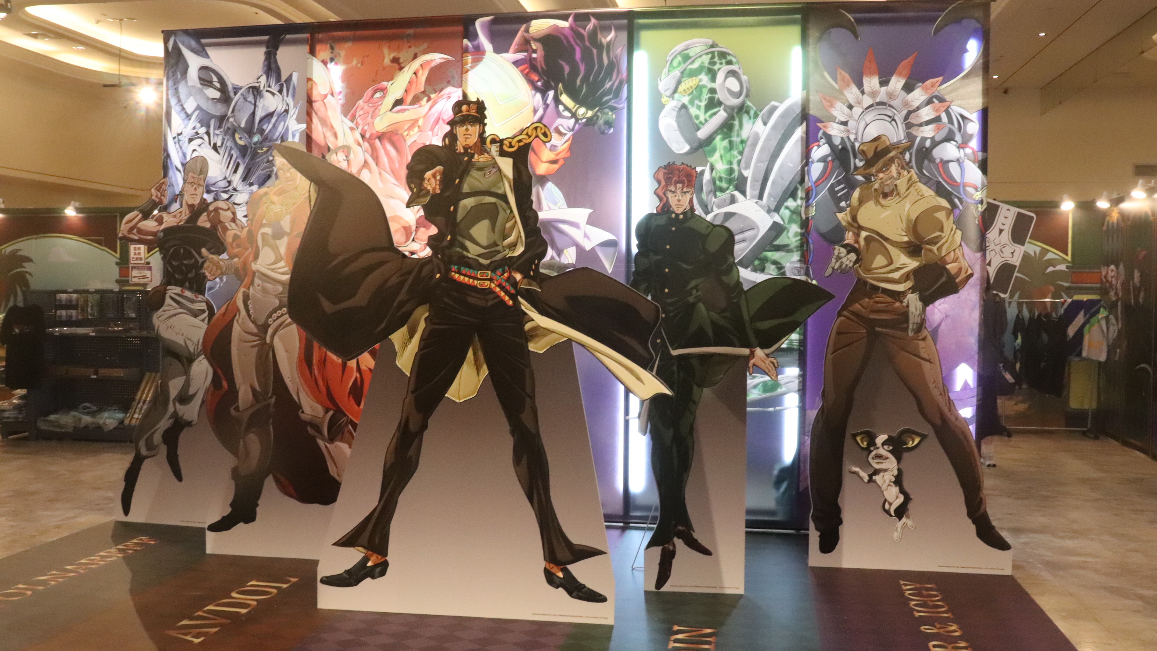 替身使者集結《JoJo的奇妙冒險 星塵遠征軍》快閃店 新光南西夏季華麗登場！