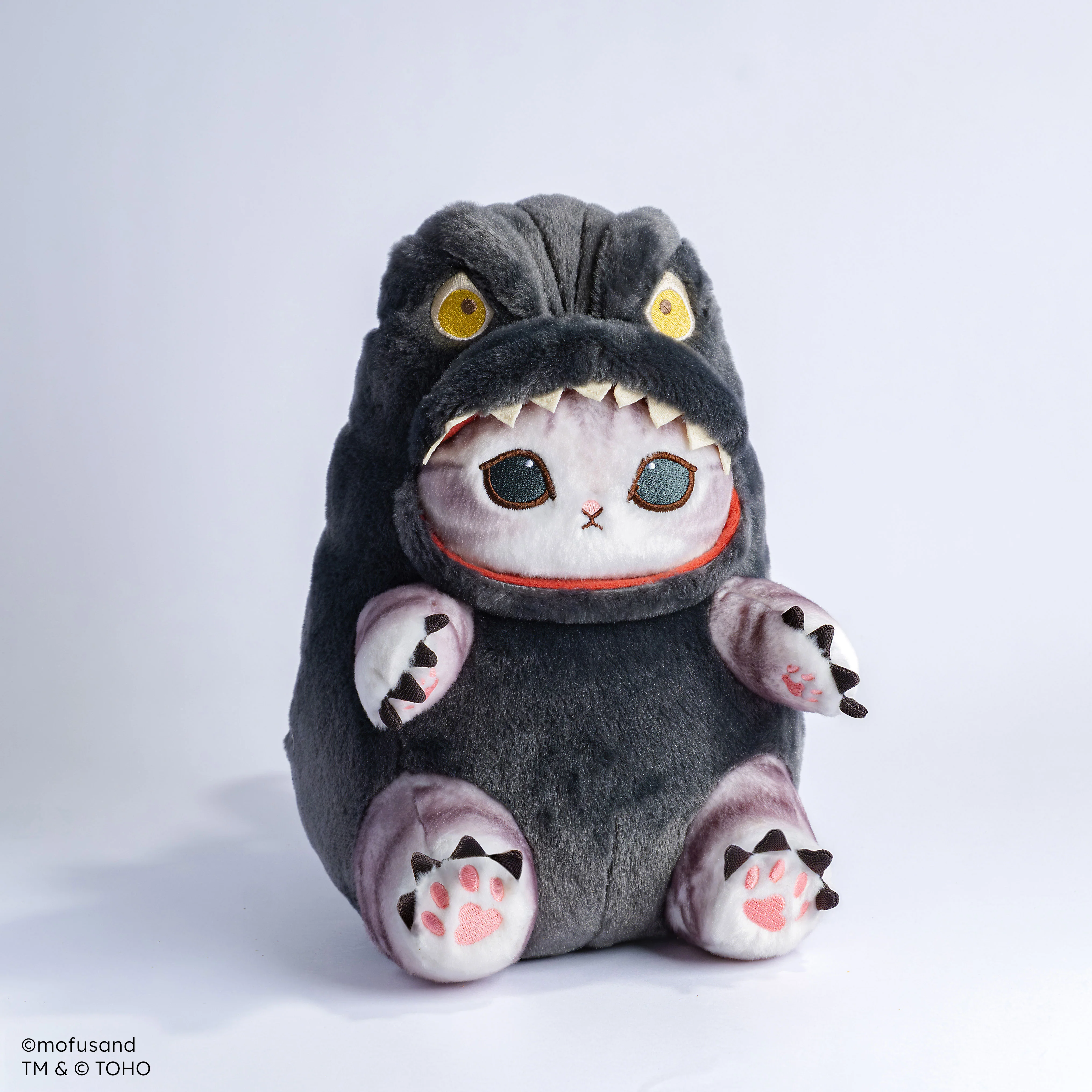 Godzilla Store限定!《哥吉拉 × 貓福珊迪》絨毛玩偶正式登場